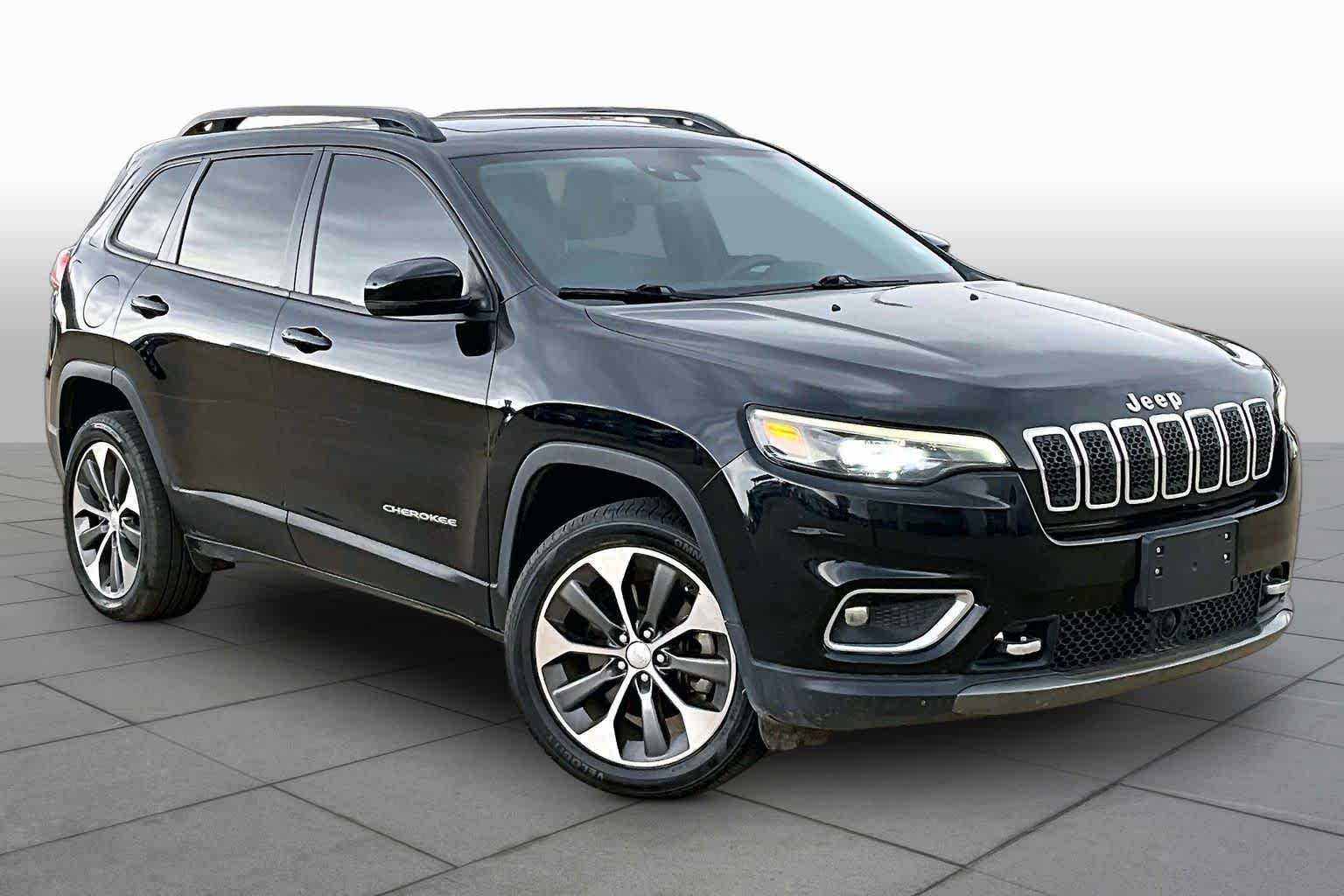 Pre-Owned 2022 Jeep Cherokee Limited