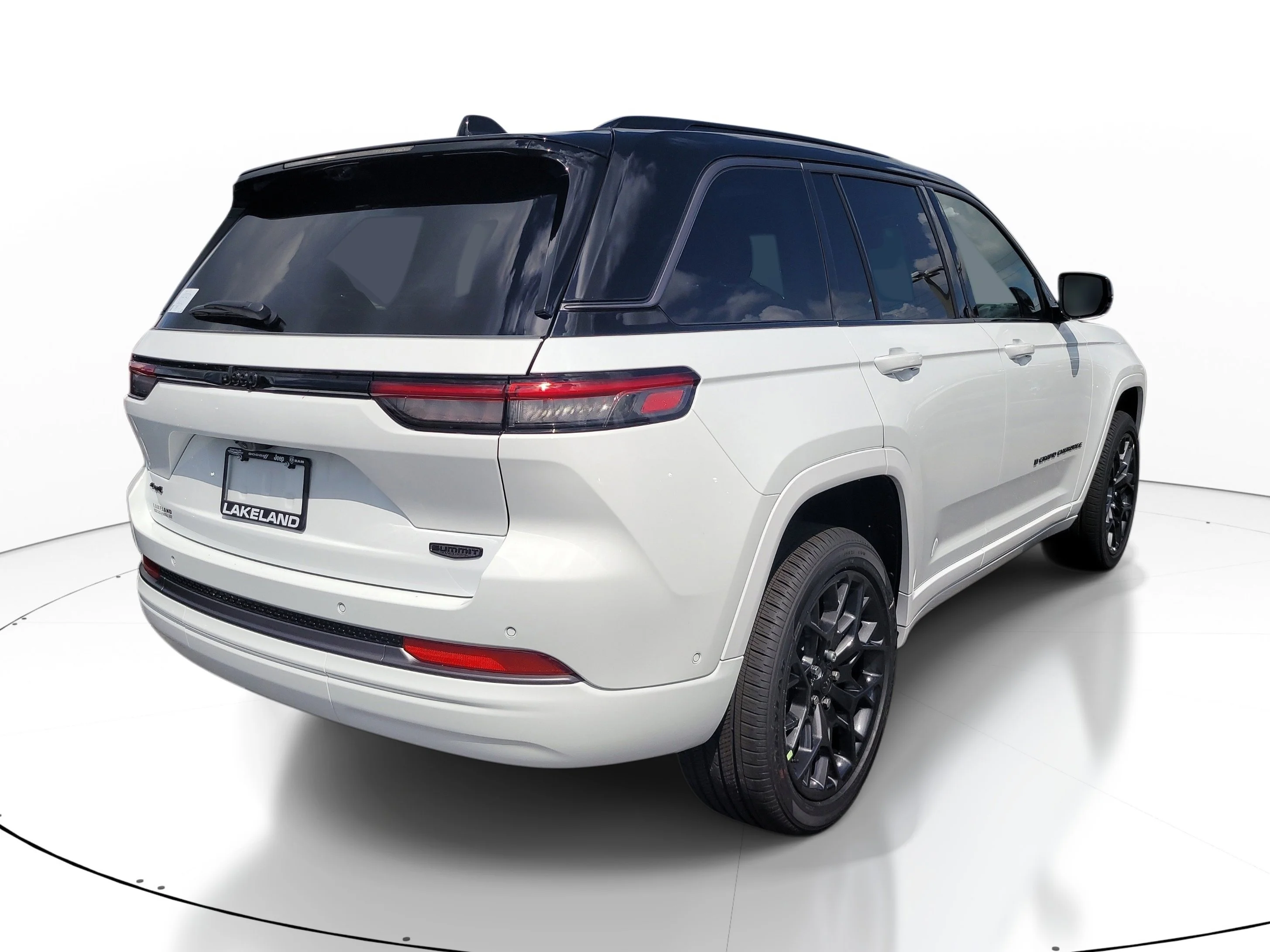 New 2026 Bright White Clearcoat Jeep Summit image 6
