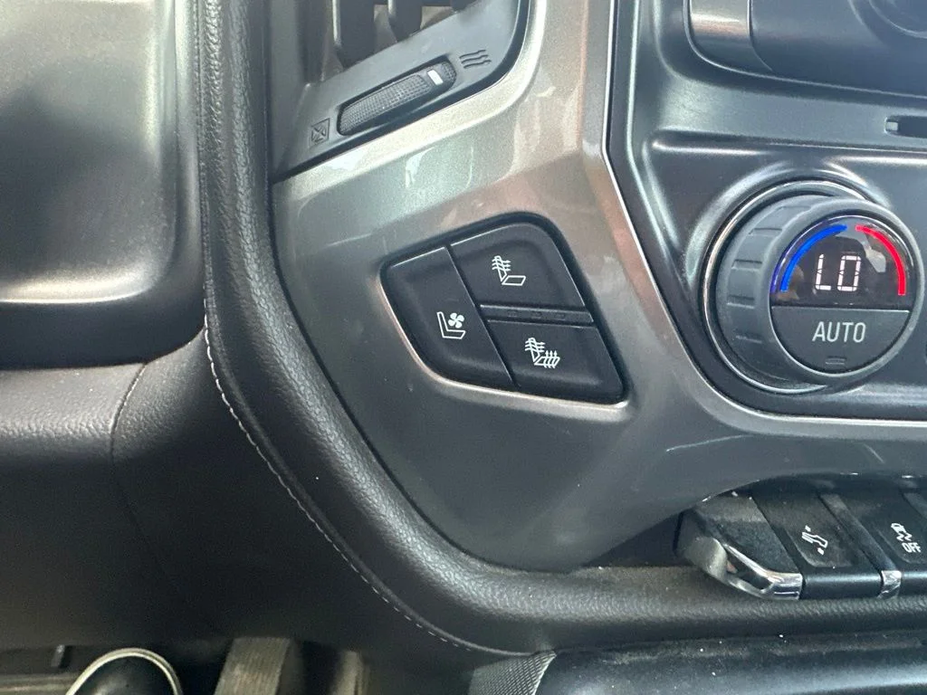 Used 2019 White Chevrolet LTZ image 22