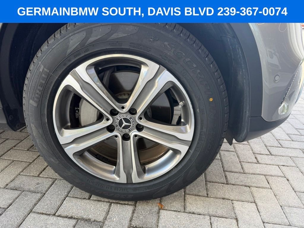 Used 2022 Mojave Silver Metallic Mercedes-Benz GLC 300 image 27