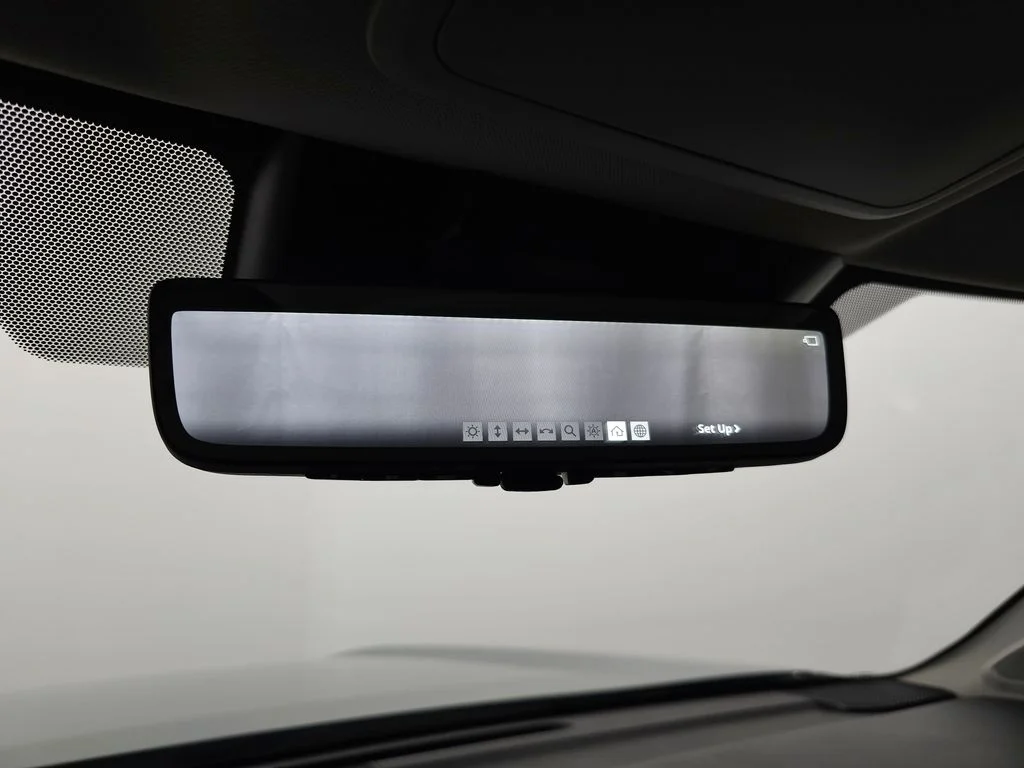 2024 Toyota Tundra Limited - Photo 33