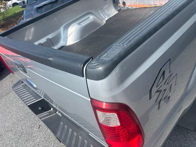 Used 2016 Silver Ford XLT image 9