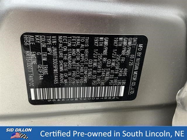 Used 2023 Champagne Silver Metallic Nissan Platinum image 15