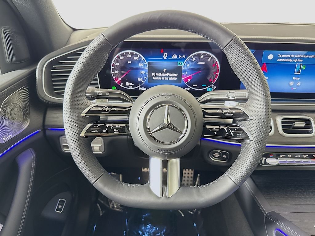New 2026 MANUFAKTUR Silicon Grey Mercedes-Benz GLS 450 image 11
