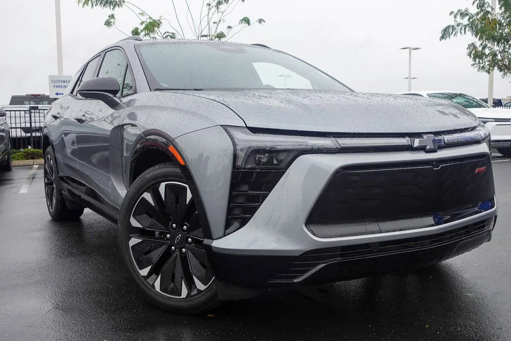 2025 Chevrolet Blazer EV RS FWD's photo
