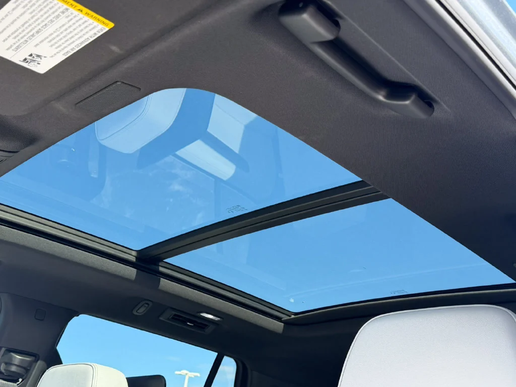 2025 Chevrolet Tahoe Premier - Photo 33