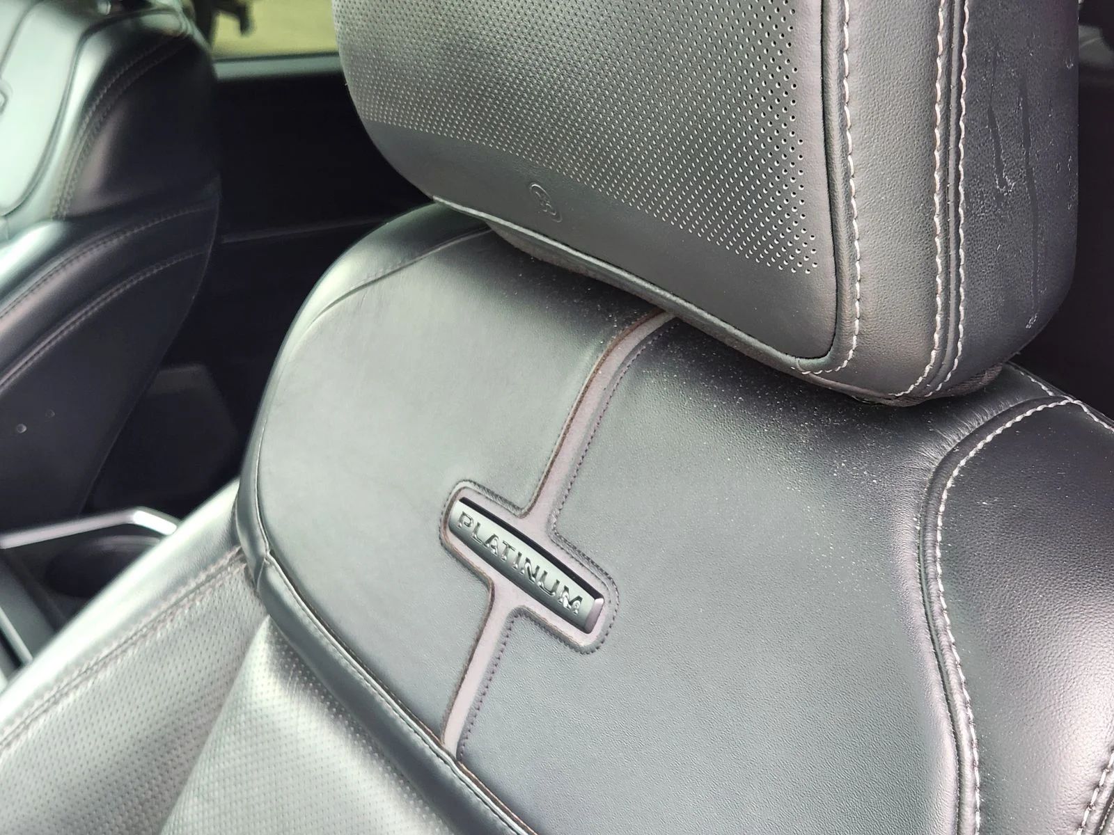 Used 2023 White Ford Platinum image 14