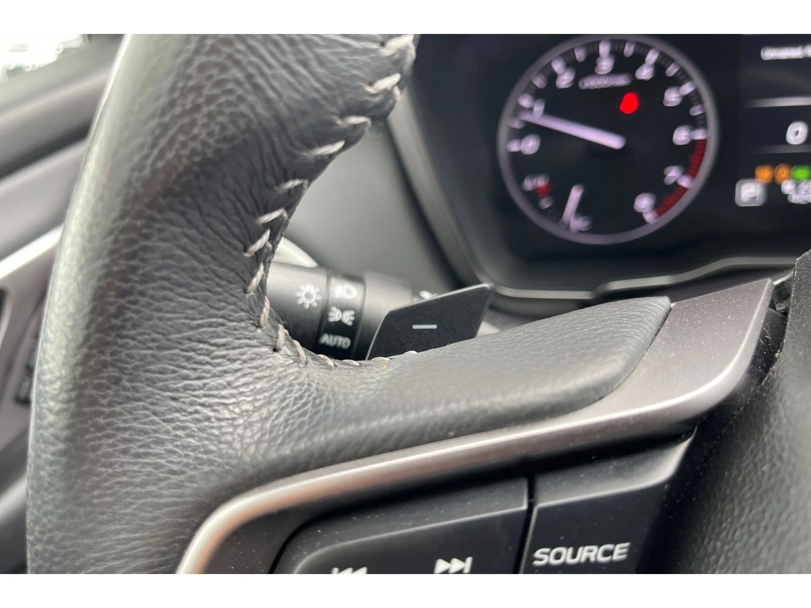 Used 2024 MAGNETITE GRAY ME Subaru Limited XT image 34