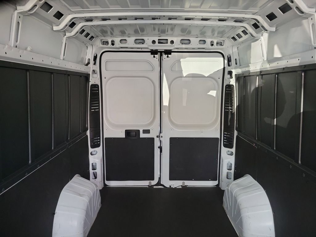 Used 2025 White Ram High Roof image 13