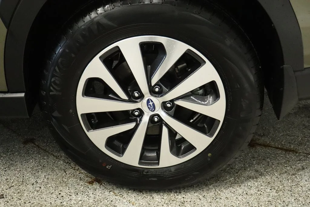 Certified Used 2025 Green Subaru Premium image 17