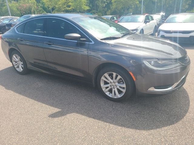 Used 2016 Gray Chrysler Limited image 8