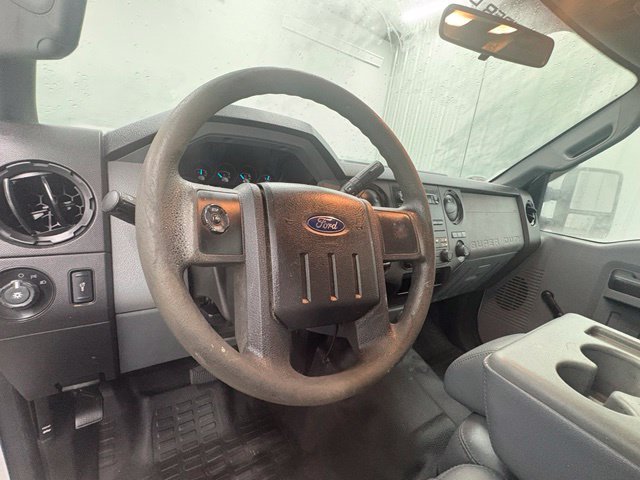 Used 2011 White Ford XL image 14