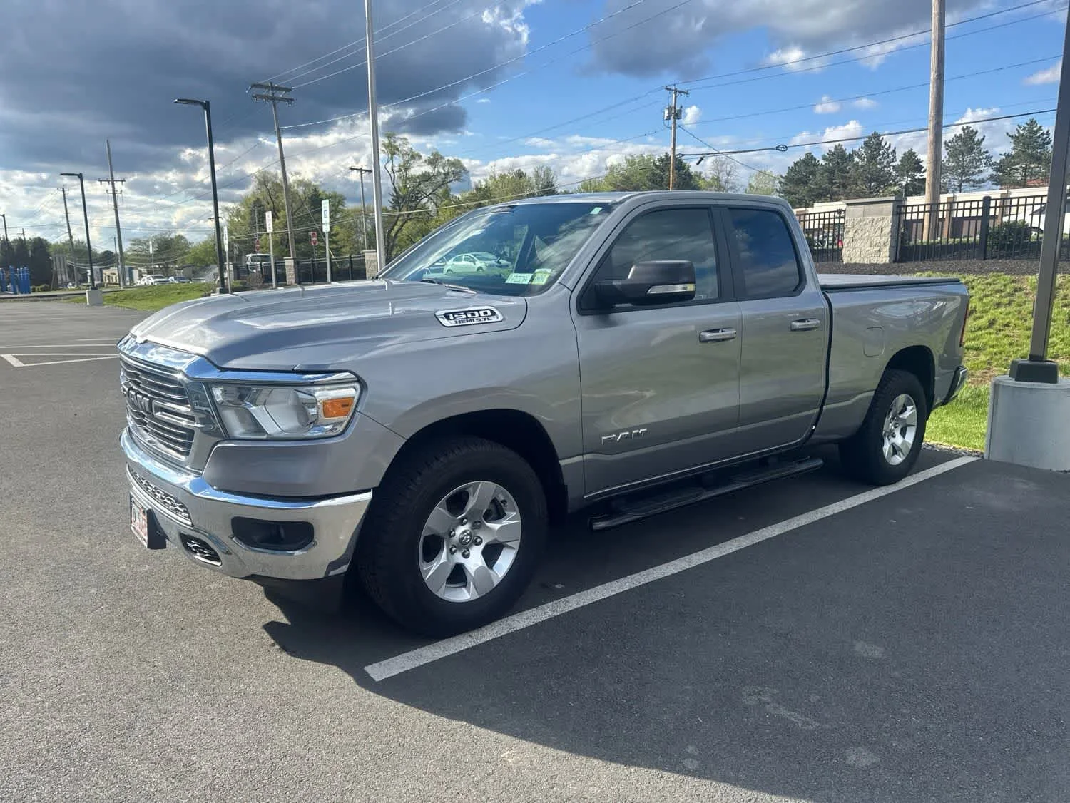2021 RAM 1500 Big Horn/Lone Star 4x4 Quad Cab 6'4's photo