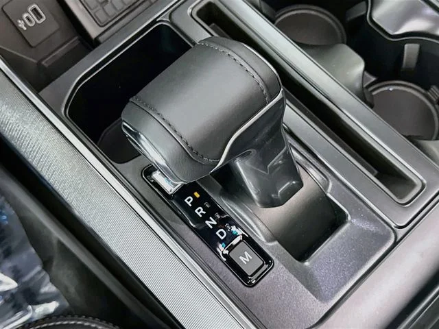 New 2026 Agate Black Metallic Ford Platinum® image 17