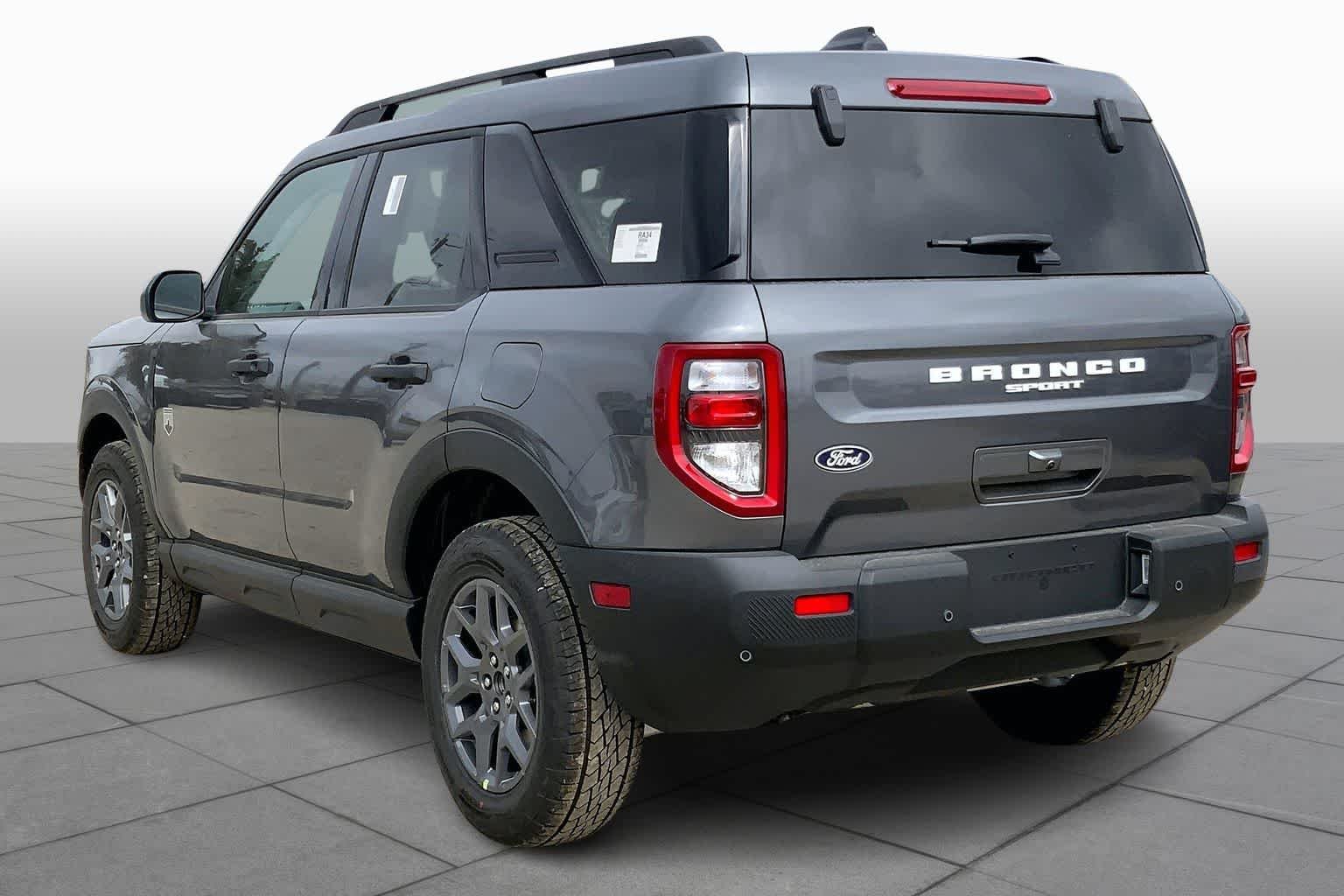 New 2026 Carbonized Gray Metallic Ford Big Bend® image 9