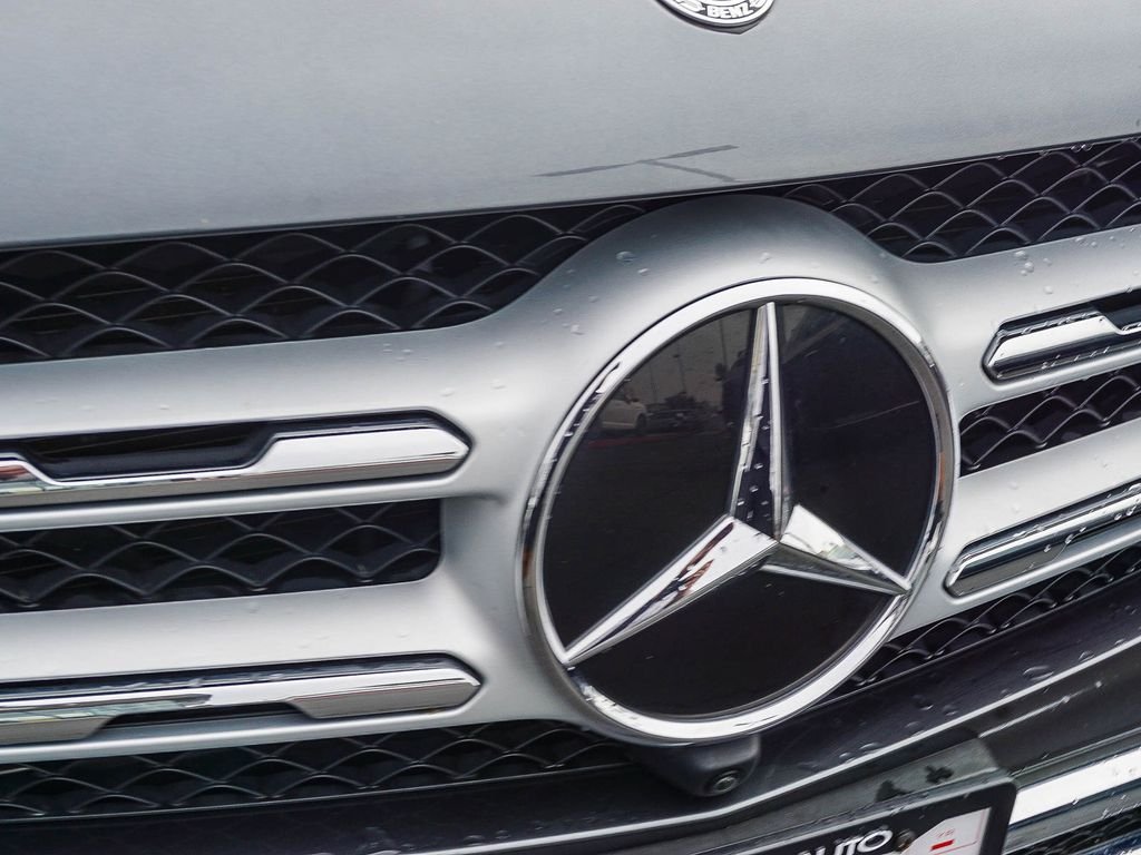 Used 2021 Gray Mercedes-Benz GLC 300 image 11