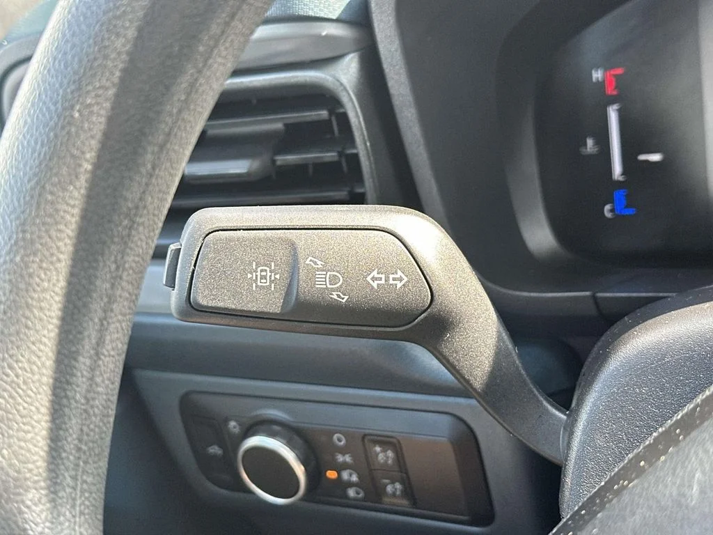 2026 Ford Maverick XL - Photo 28