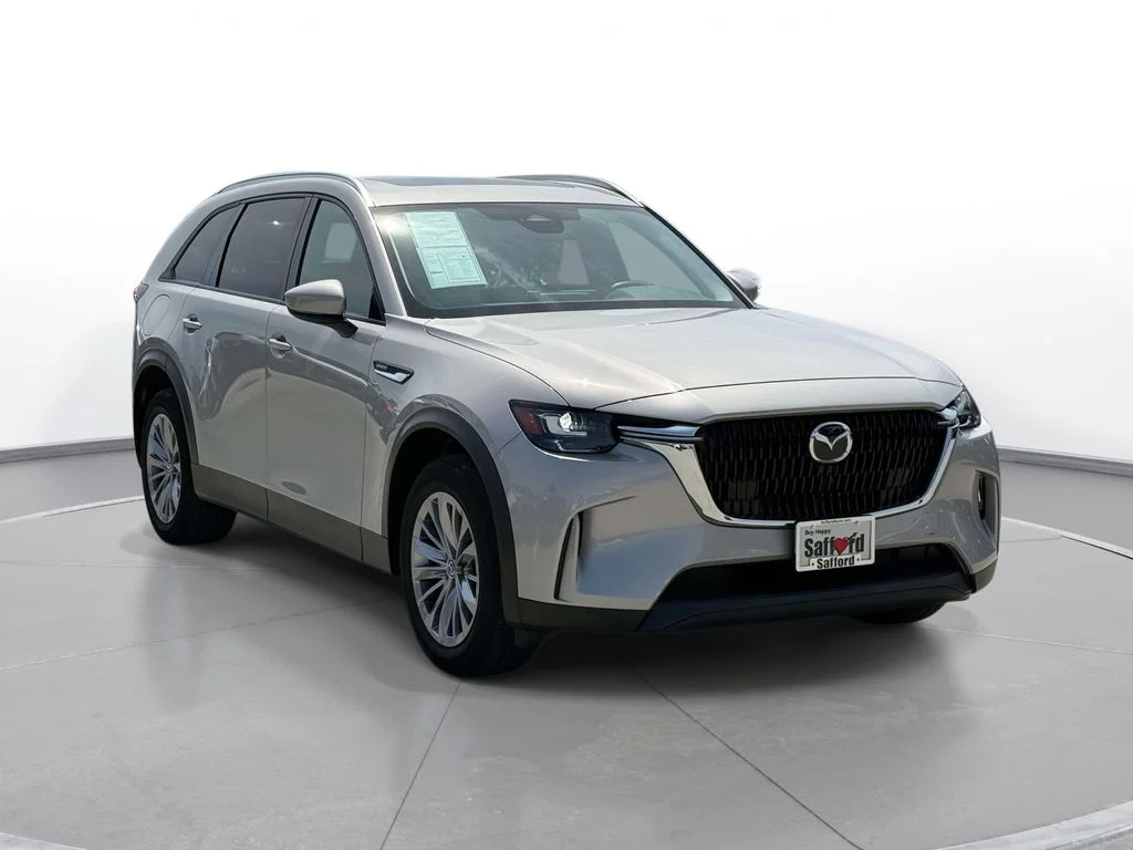 Used 2024 Silver Mazda Preferred image 10