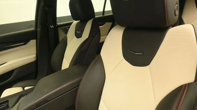 Used 2024 Red Cadillac V-Series image 21