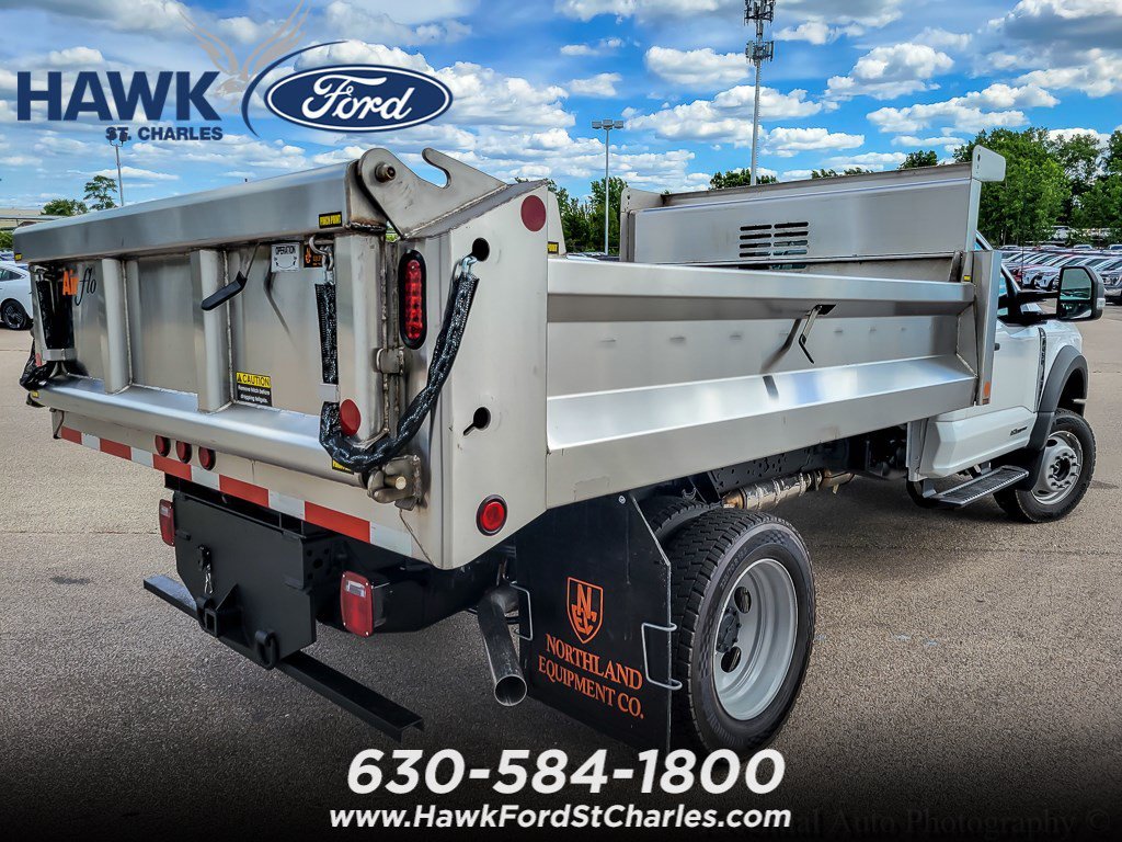 New 2026 Oxford White Ford F-450® XL image 5