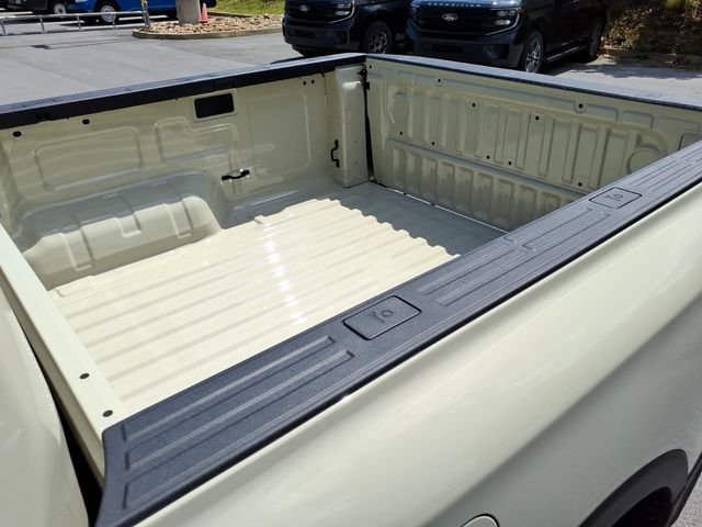 New 2026 Desert Sand Ford XLT image 22