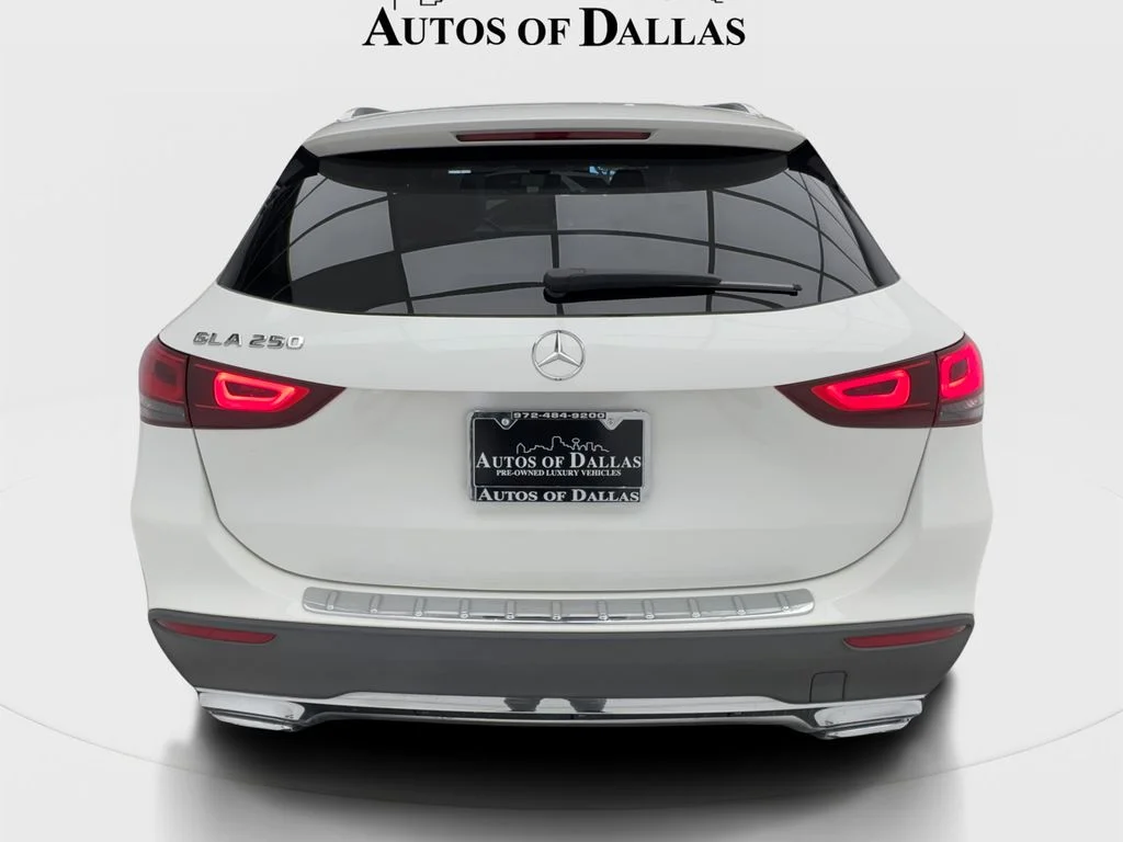 Used 2022 White Mercedes-Benz GLA 250 image 13