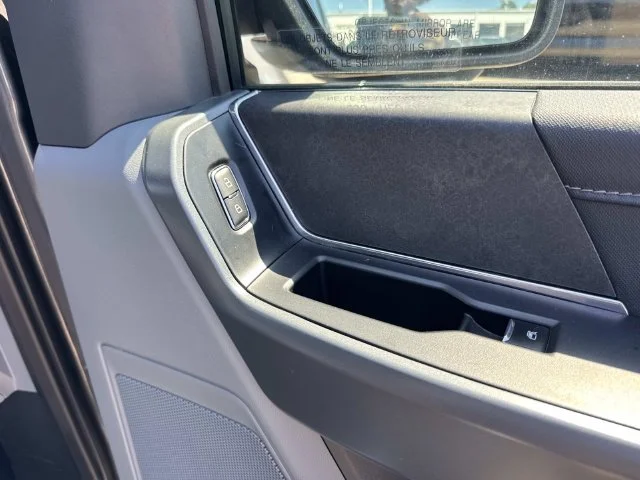 Used 2024 Gray Ford XLT image 37