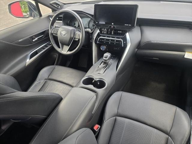 Certified Used 2021 BLIZZARD PEARL Toyota  image 24