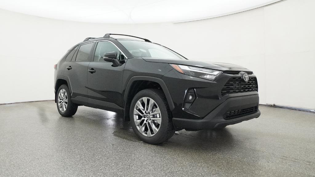 2025 Toyota RAV4 XLE Premium - Photo 11