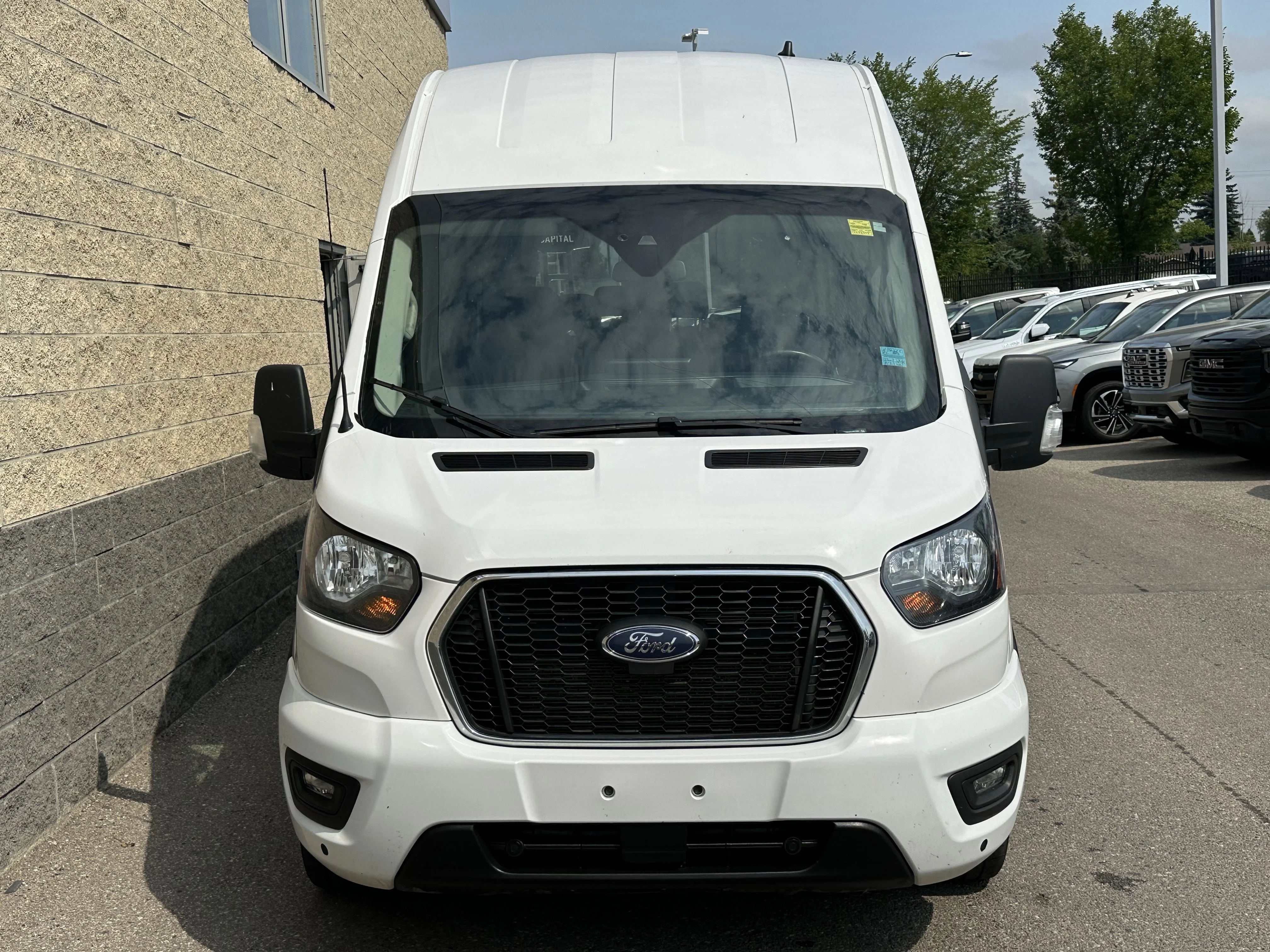 Certified Used 2024  Ford XLT image 2
