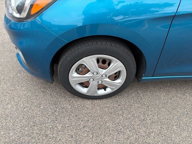 Used 2019 Caribbean Blue Metallic Chevrolet LS image 9