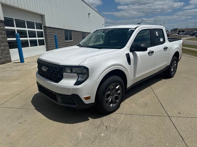 New 2026 Oxford White Ford XLT image 9