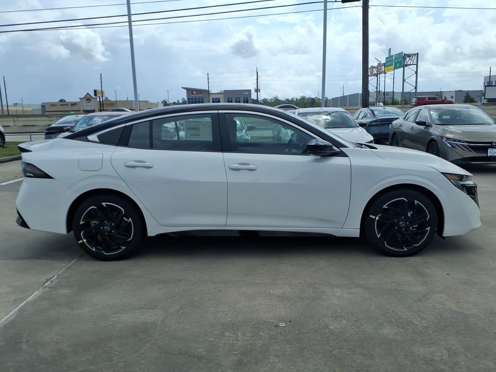 2026 Nissan Sentra SR White at Robbins Nissan