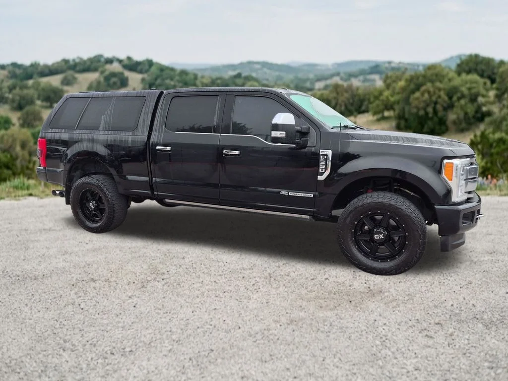 Used 2017 Black Ford Platinum image 14
