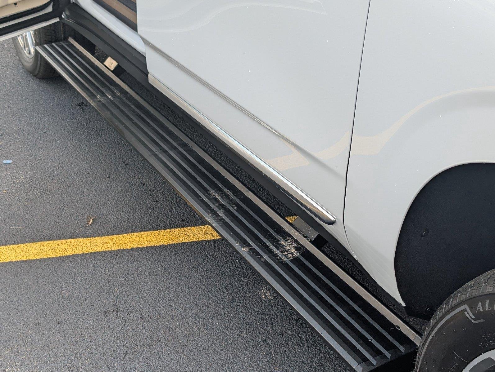 New 2026 Glacier White Tricoat GMC Denali image 11