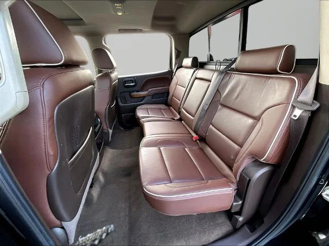 Used 2015 Black Chevrolet  image 26