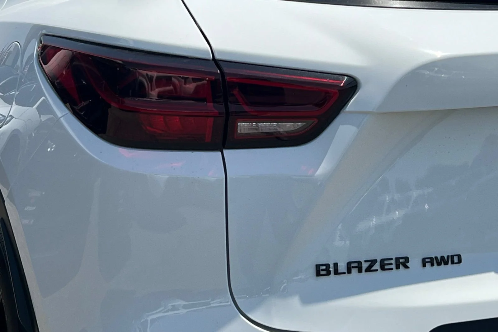 New 2026 Summit White Chevrolet 2LT image 27