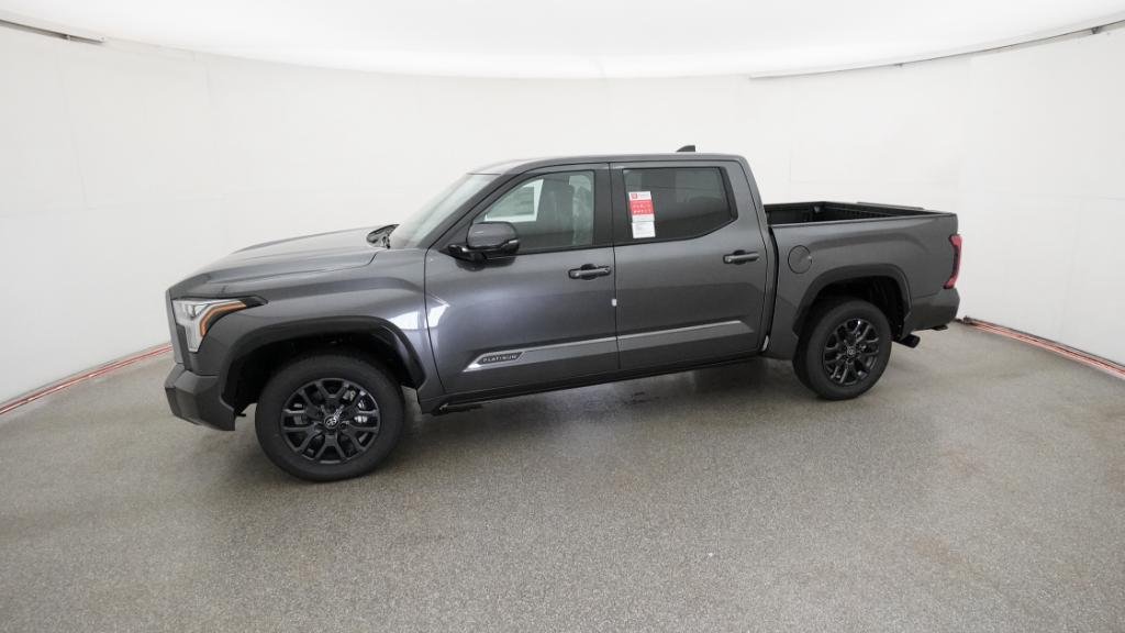New 2026 Magnetic Gray Metallic Toyota Platinum image 33