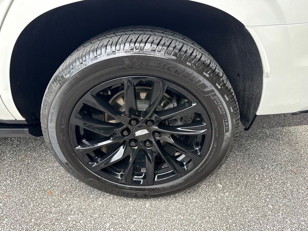 Used 2021 White Cadillac Sport Platinum image 20