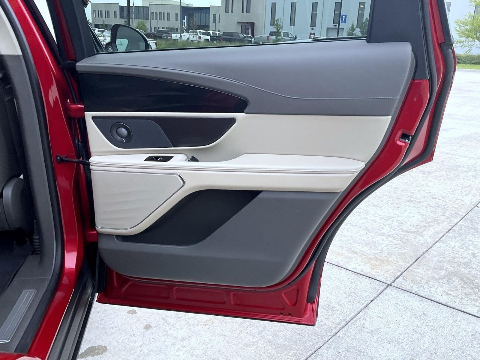 Used 2024 Red Lincoln Premiere image 21