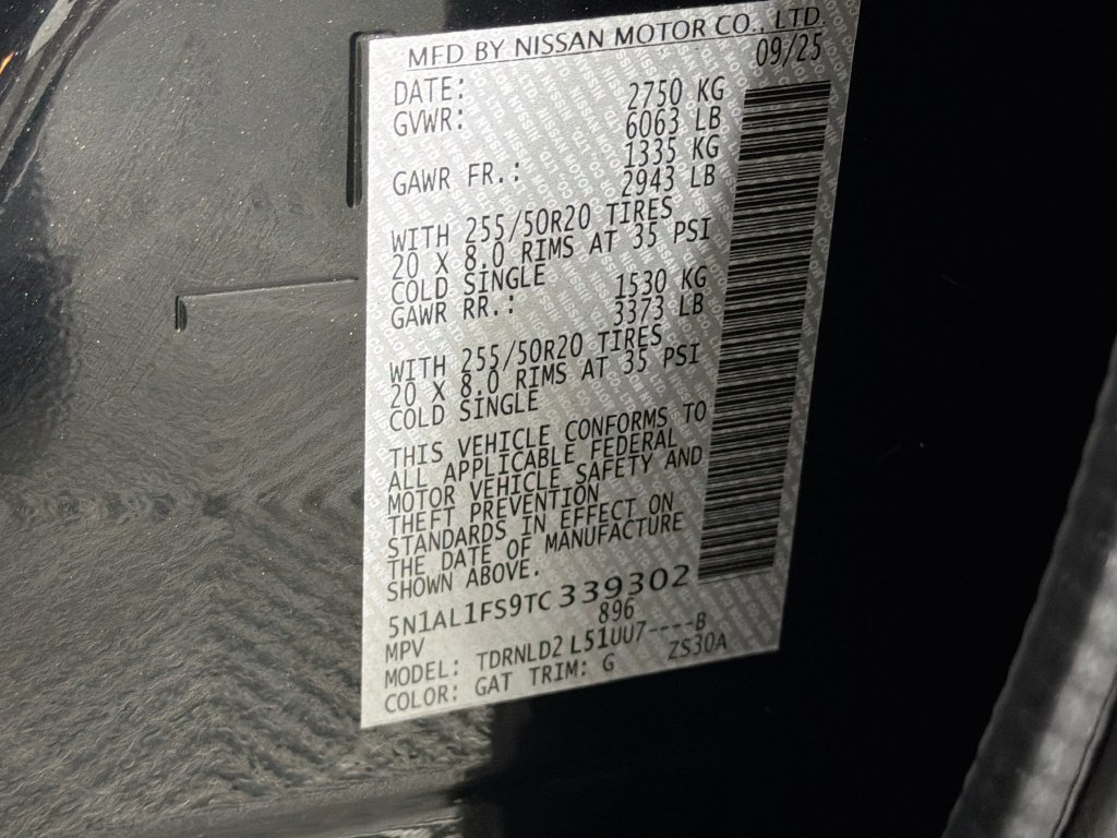 Used 2026 Mineral Black INFINITI LUXE image 35