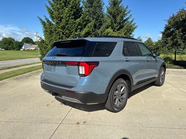 New 2026 Vapor Blue Metallic Ford Active image 5