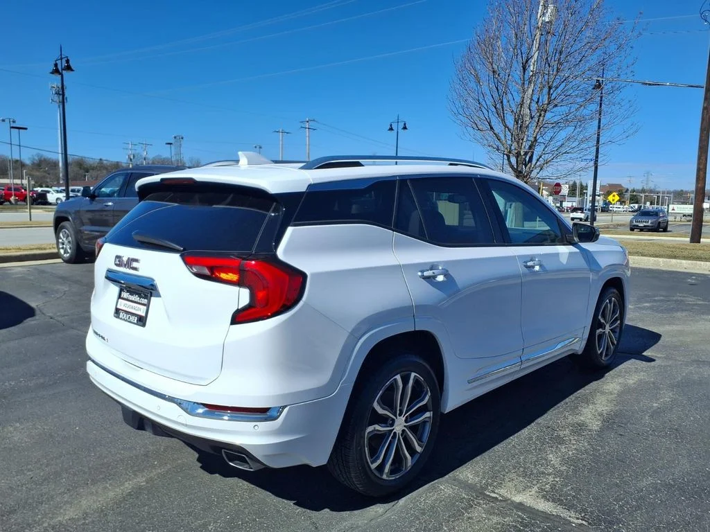 Used 2018 GMC Terrain Denali with VIN 3GKALSEX0JL335488 for sale in Franklin, WI