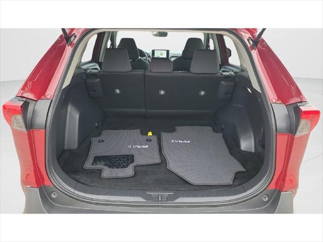 Certified Used 2025 RED MC. Toyota  image 9