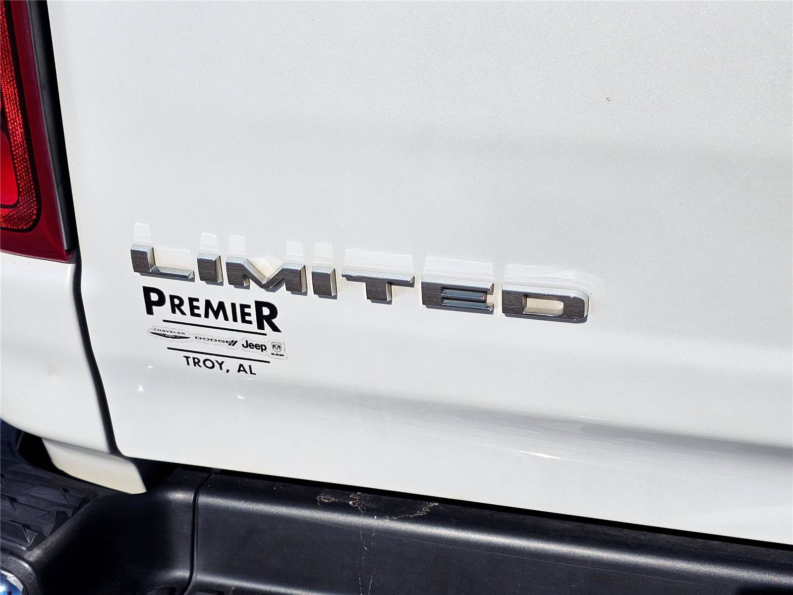 2022 RAM Ram 1500 Pickup Limited - Photo 11