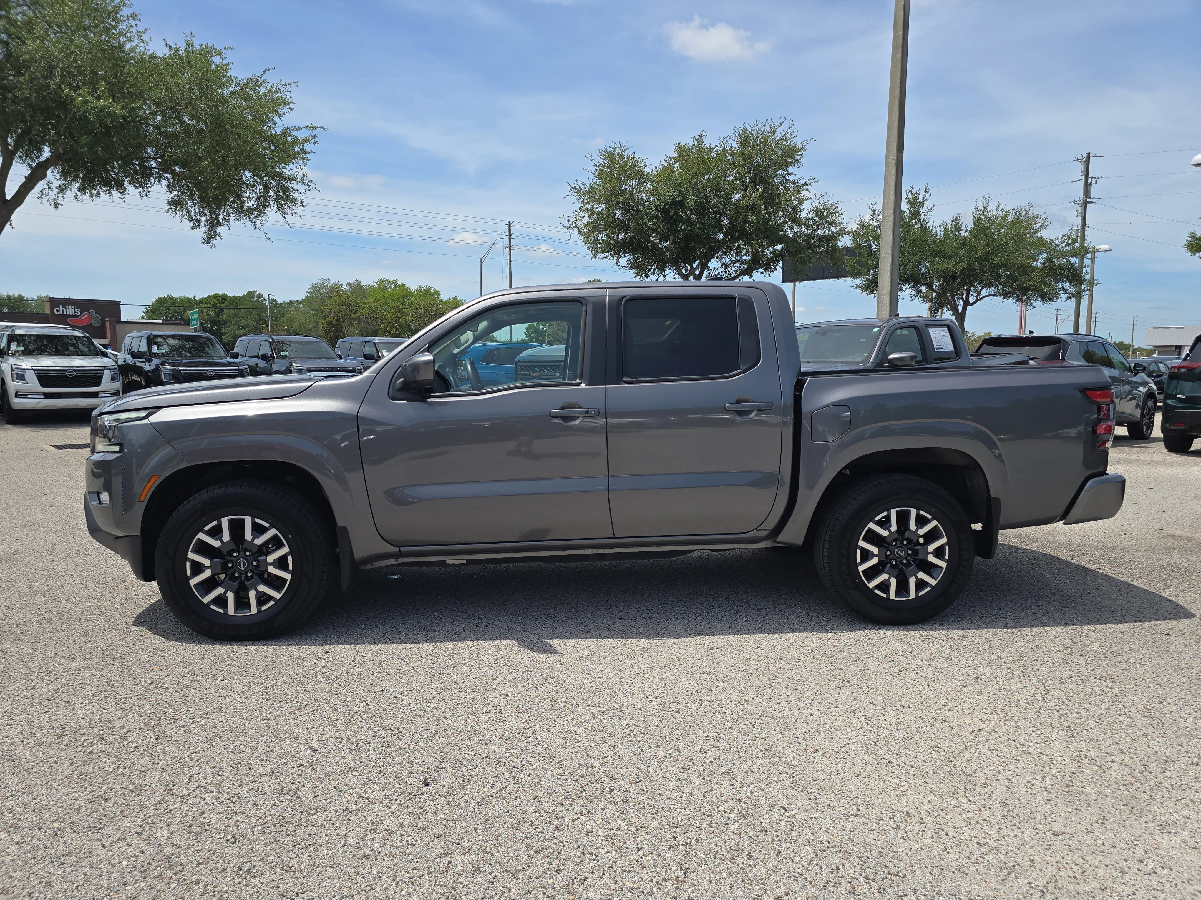Certified Used 2024 Gun Metallic Nissan SL image 5