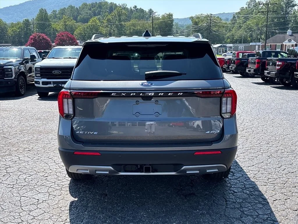 New 2026 Carbonized Gray Metallic Ford Active image 6