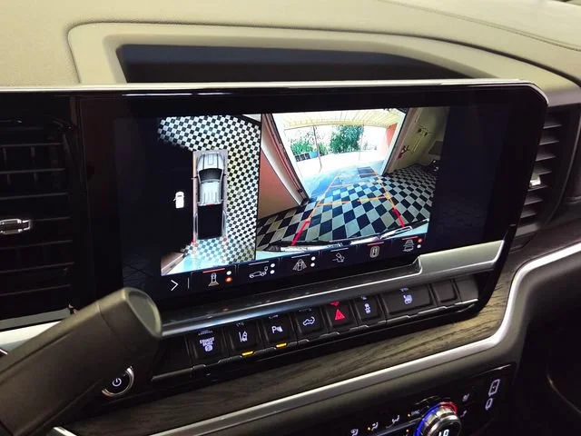 New 2026 Summit White GMC SLT DRW image 22