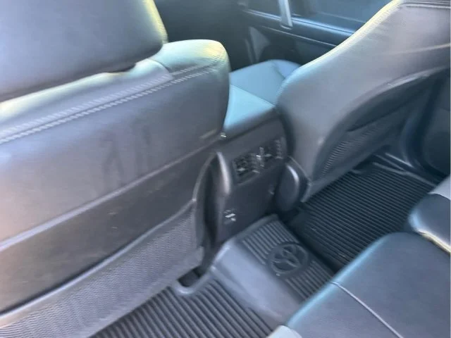Used 2019 White Toyota SR5 Premium image 17