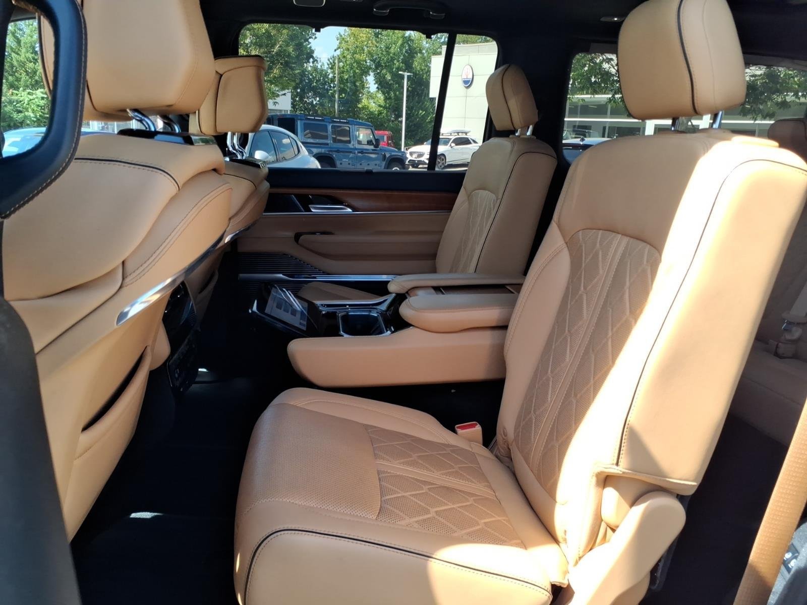 Used 2023 Bright White Clearcoat Jeep Series III image 21
